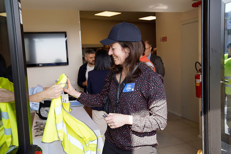 Consegna DPI Sicurezza ad un evento LATI